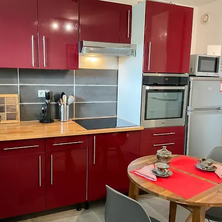 Appartement La Prom 2 - A Two Bedroom With A Sea View